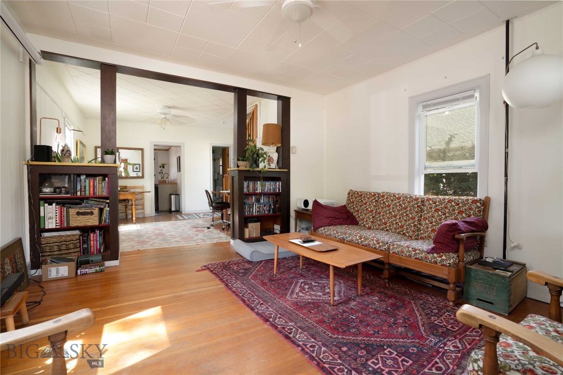 333 S Bozeman Avenue Property Photo 3