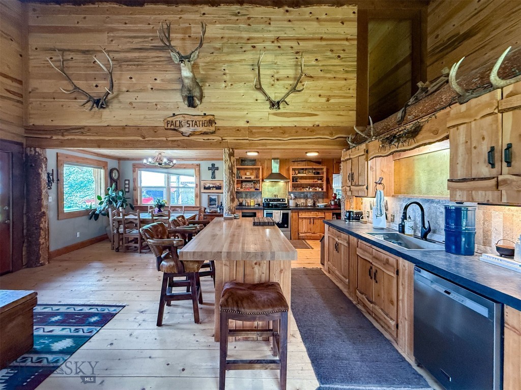 4551 Highway 287 Property Photo 35