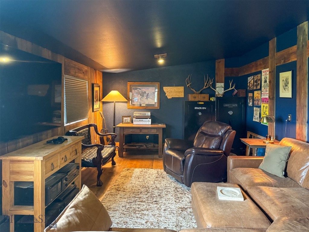 4551 Highway 287 Property Photo 56