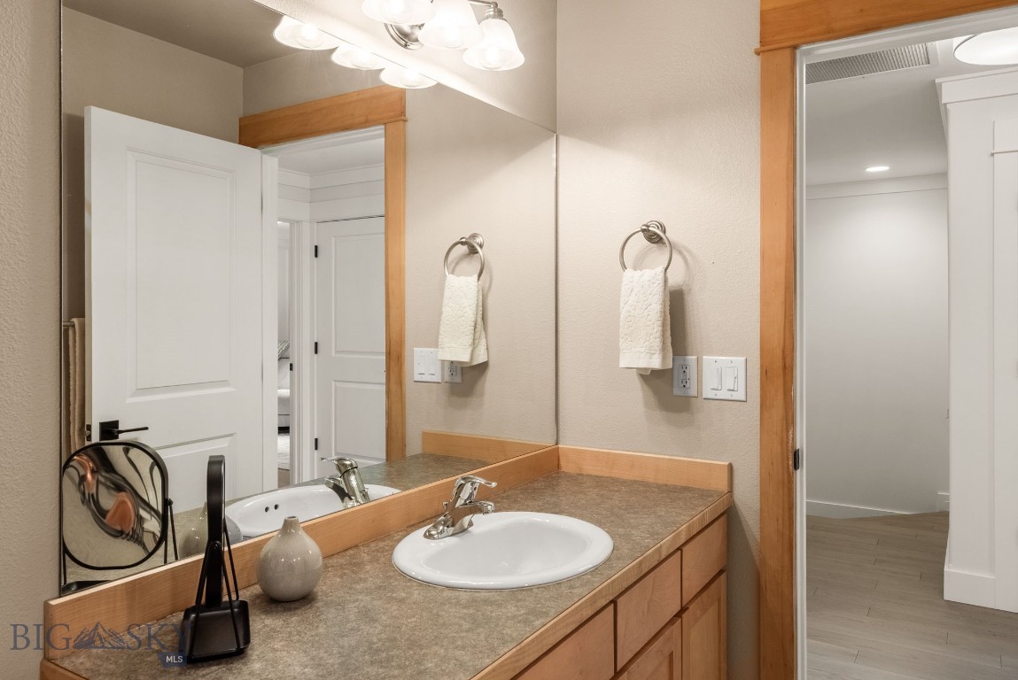 2821 Cattail Street B Property Photo 55