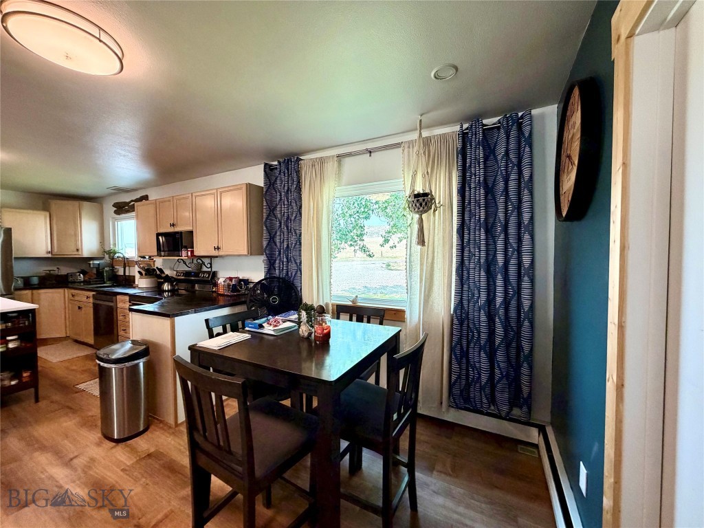 1196 Mt-386 Property Photo 14