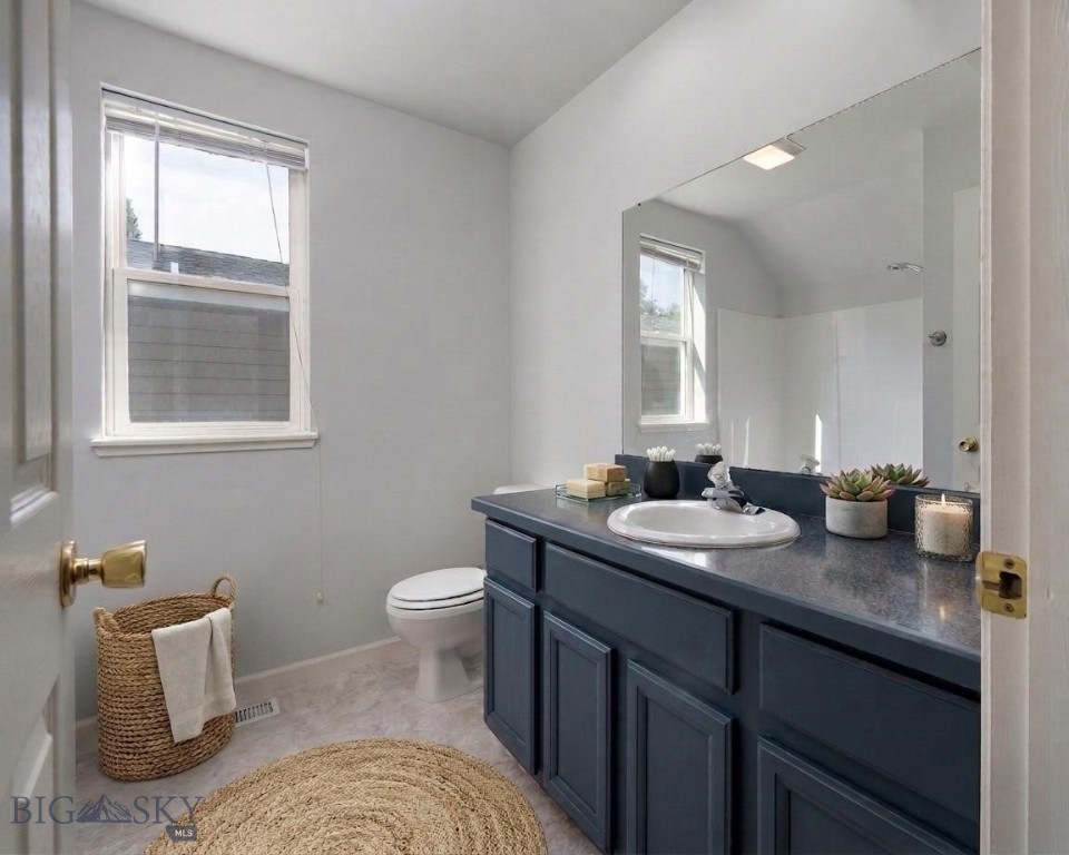 49 Michael Grove Avenue Property Photo 12