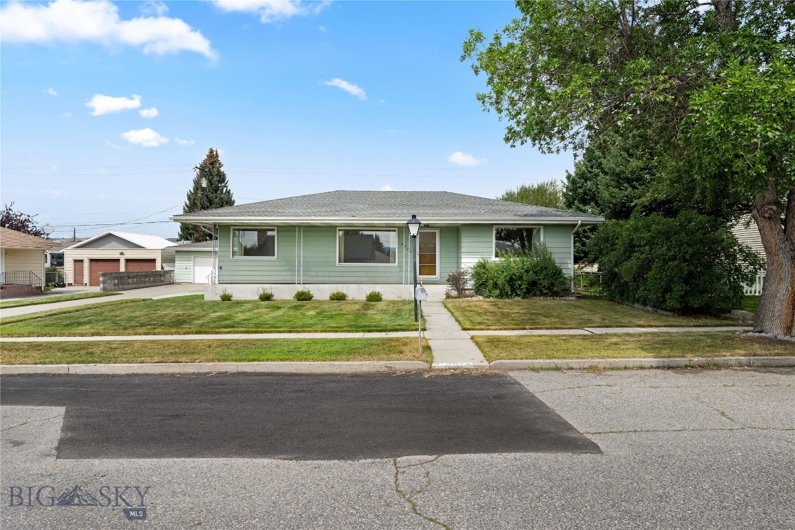 3021 Harvard Avenue Property Photo 3