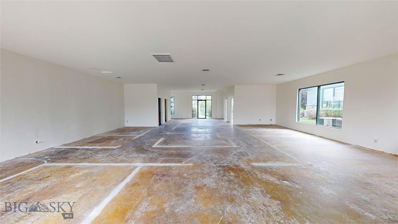 1910 N 22nd Avenue 3 Property Photo 8