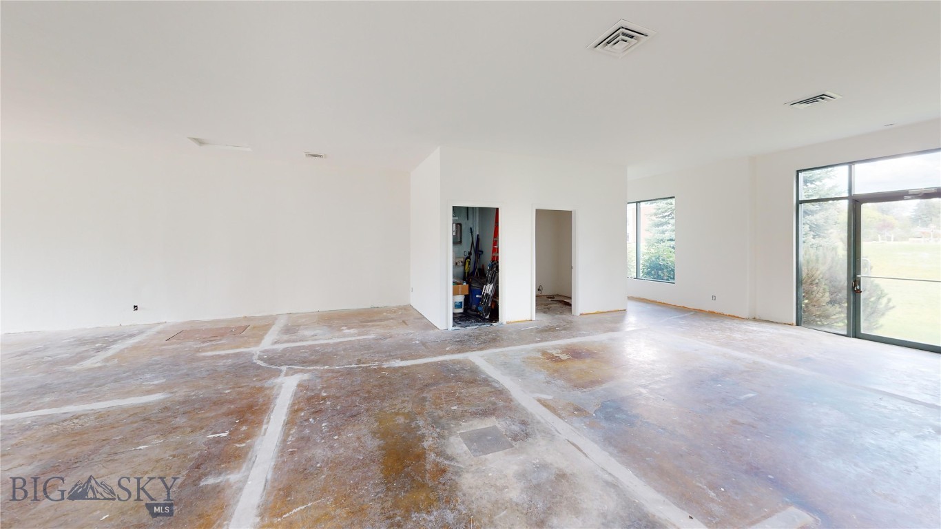 1910 N 22nd Avenue 3 Property Photo 17