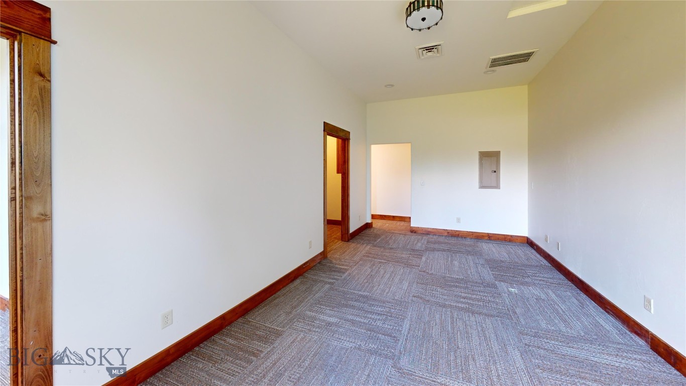 1910 N 22nd Avenue 2 Property Photo 8