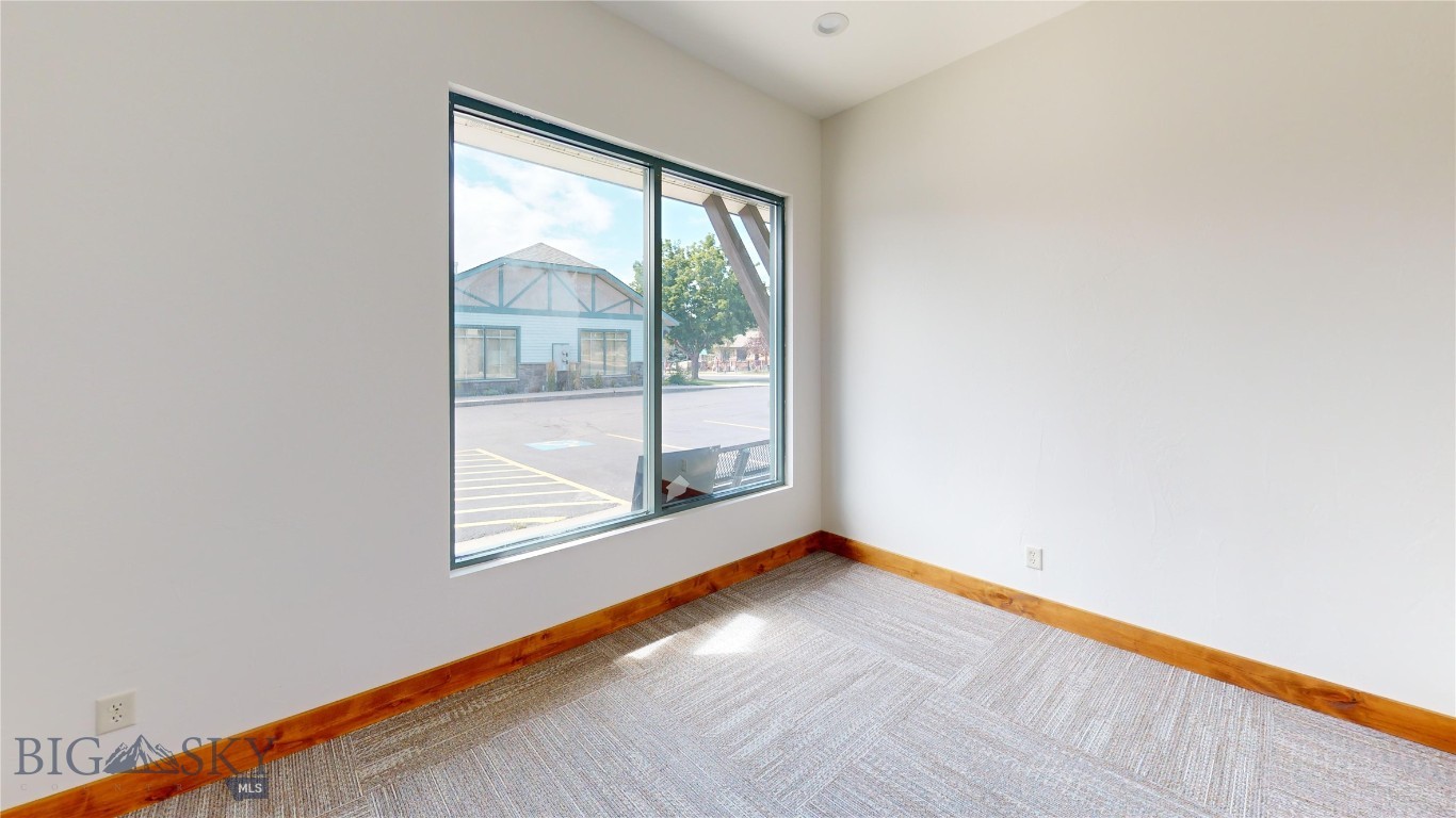 1910 N 22nd Avenue 2 Property Photo 12