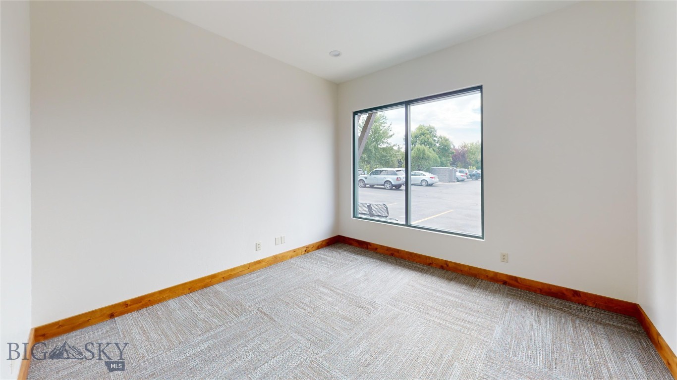 1910 N 22nd Avenue 2 Property Photo 13