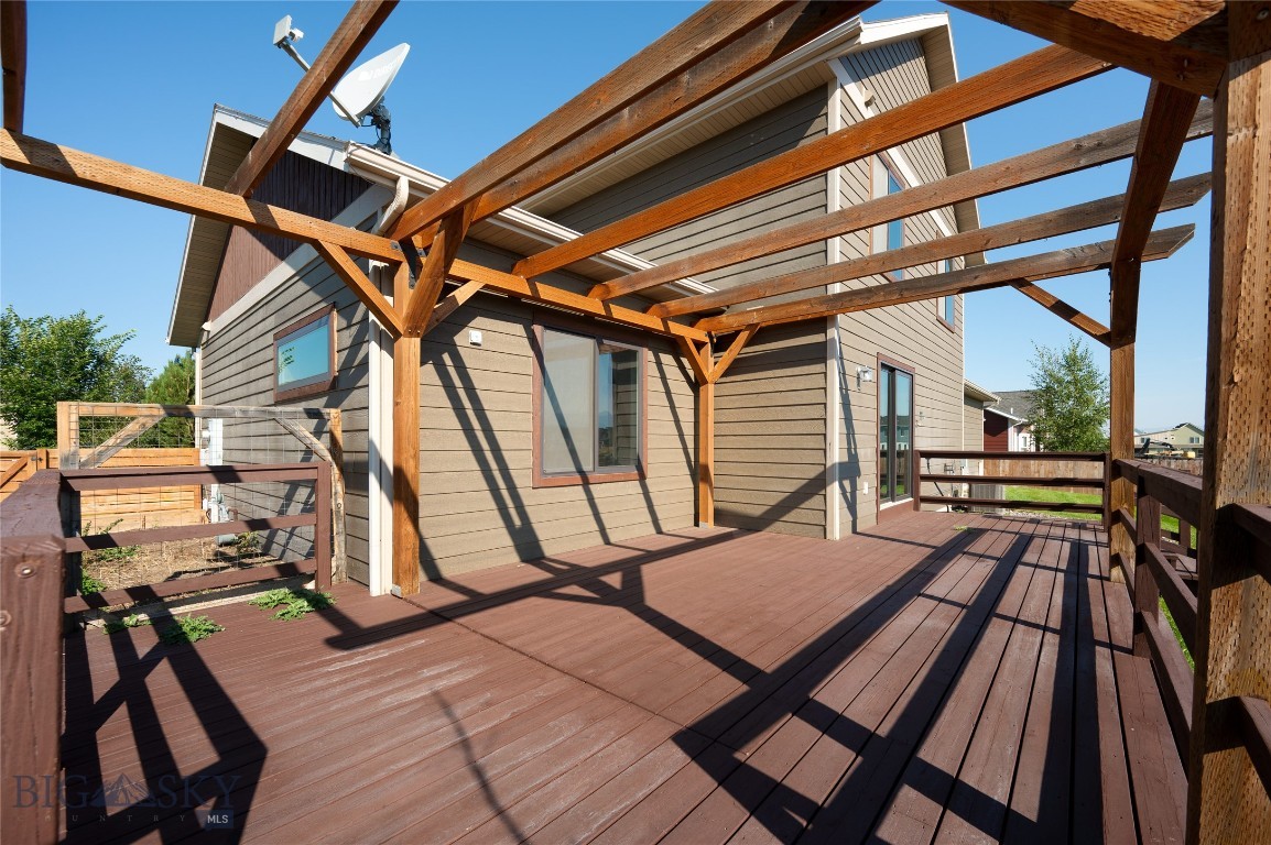 54 Falconers Way Property Photo 8