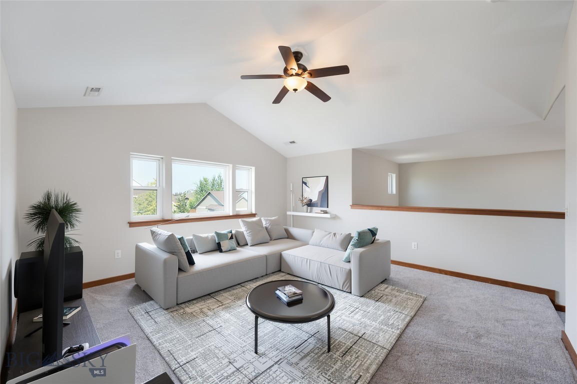 54 Falconers Way Property Photo 25