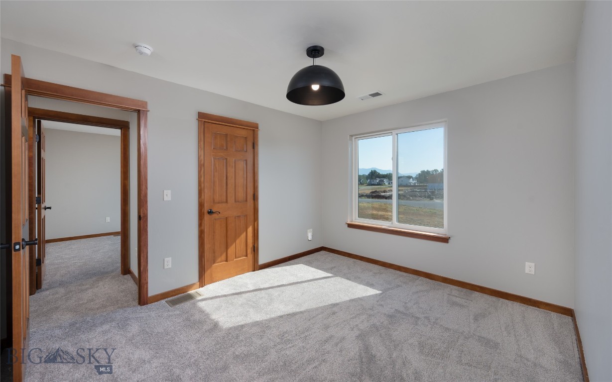 54 Falconers Way Property Photo 33
