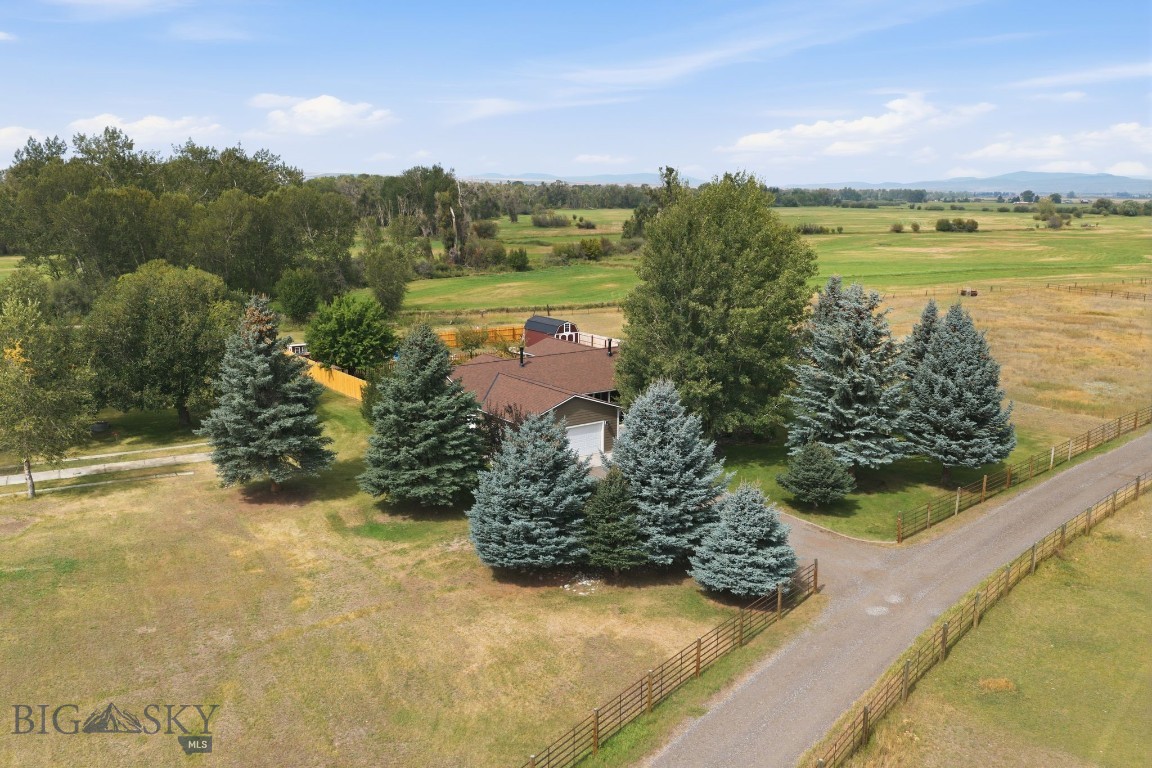 75 Flys Crossing Road Property Photo