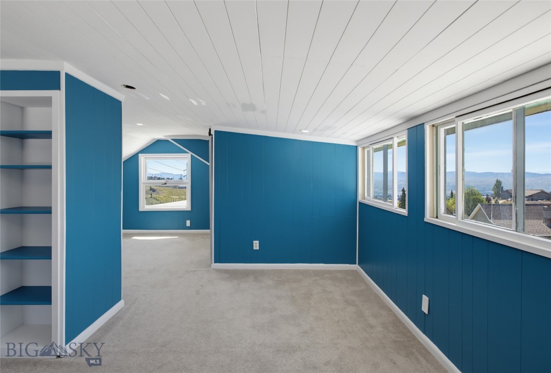 1501 4th Property Photo 38