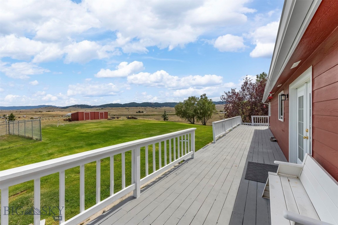 116060 Fleecer Property Photo 24