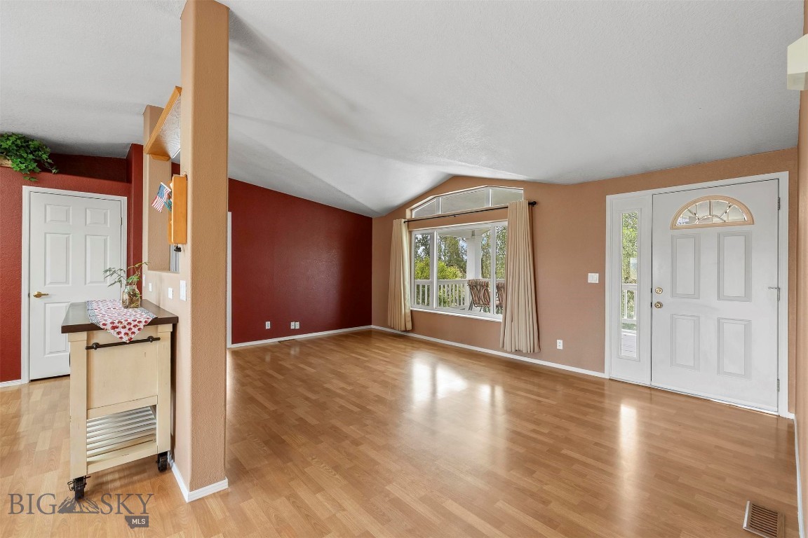 116060 Fleecer Property Photo 37