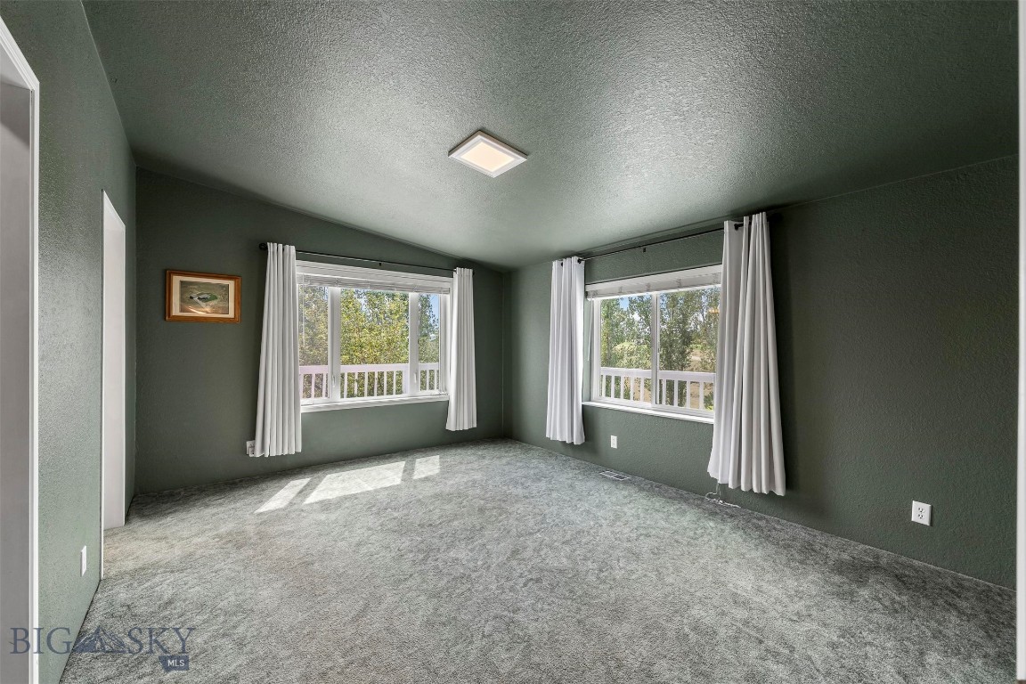 116060 Fleecer Property Photo 42