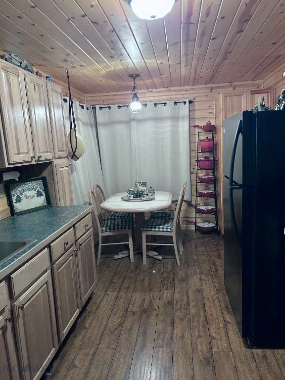 1040 Cascade Creek Road Property Photo 37