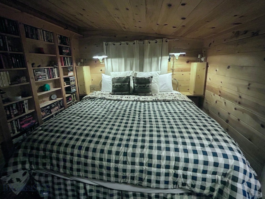 1040 Cascade Creek Road Property Photo 41