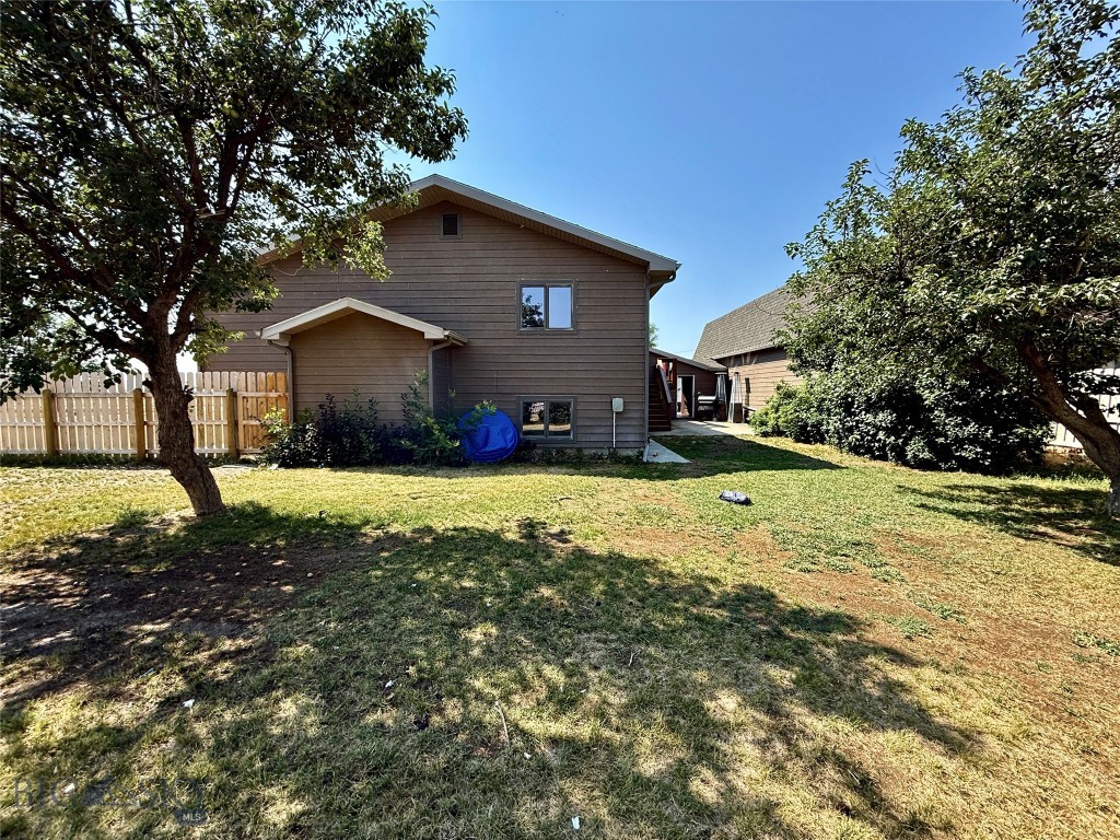 101 Pondera Avenue Property Photo 8