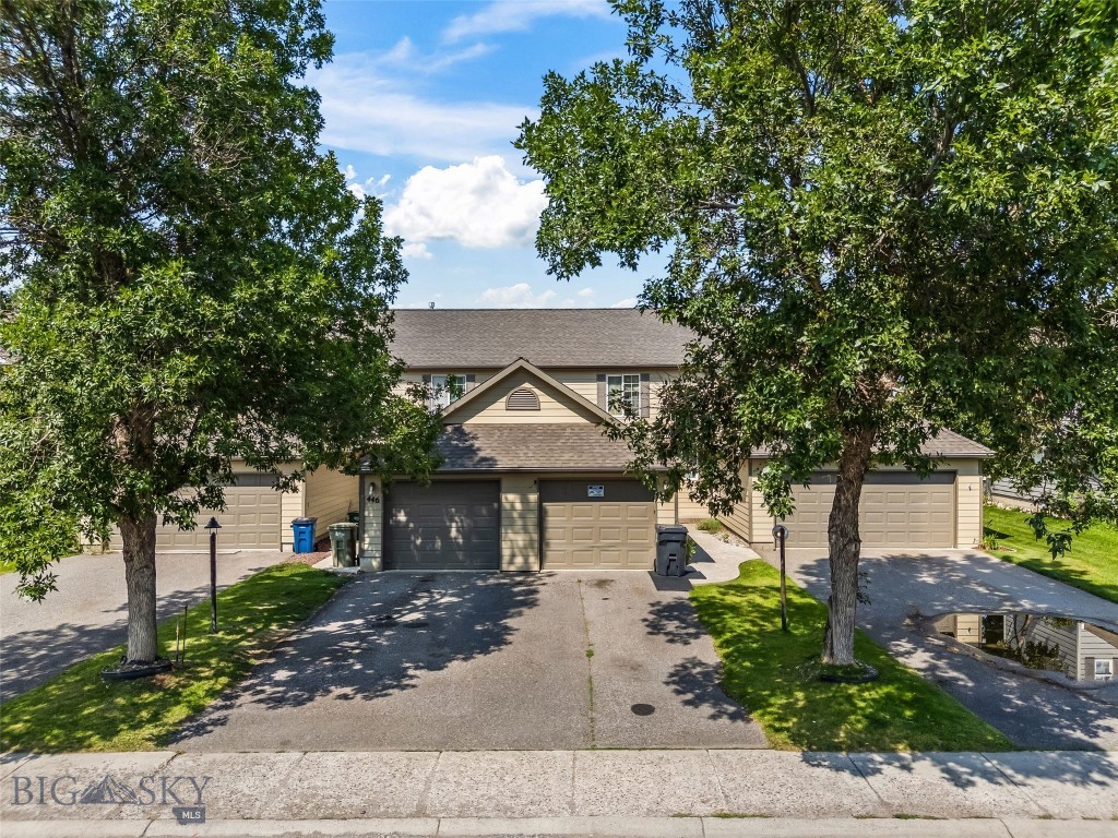 442-448 W Shore Drive Property Photo 4