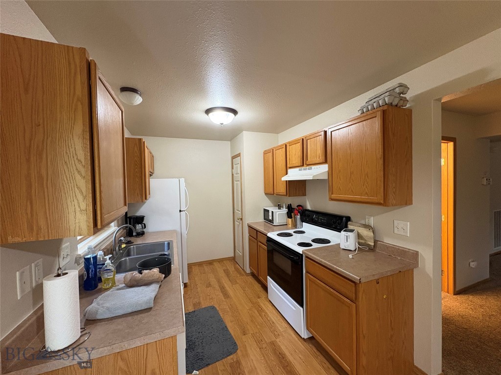 442-448 W Shore Drive Property Photo 14