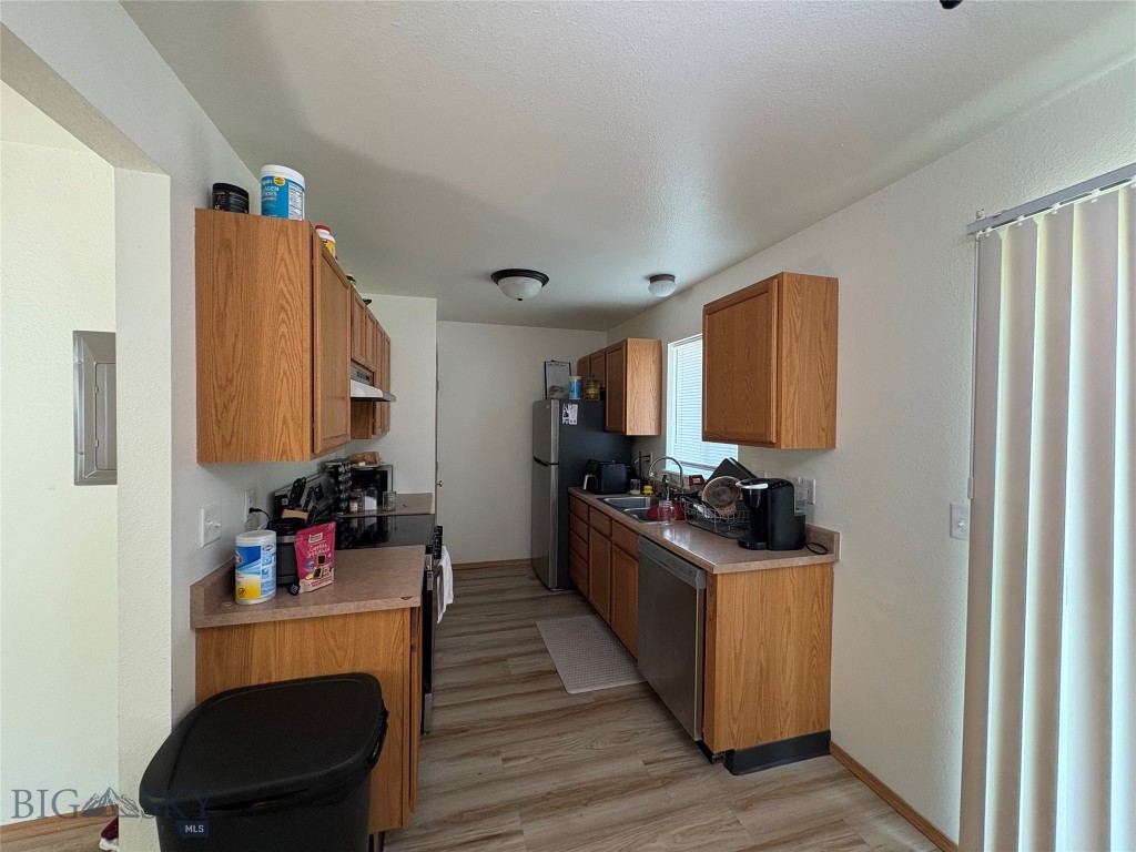 442-448 W Shore Drive Property Photo 16
