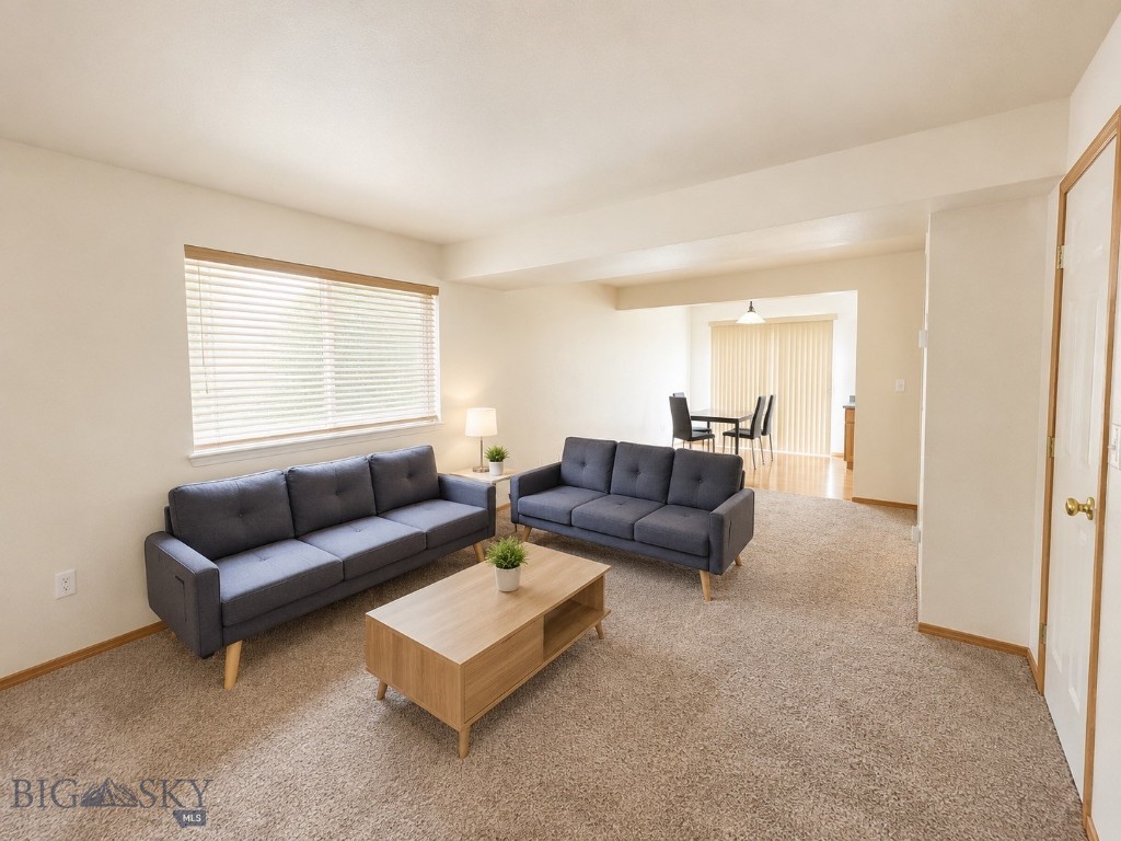 442-448 W Shore Drive Property Photo 17