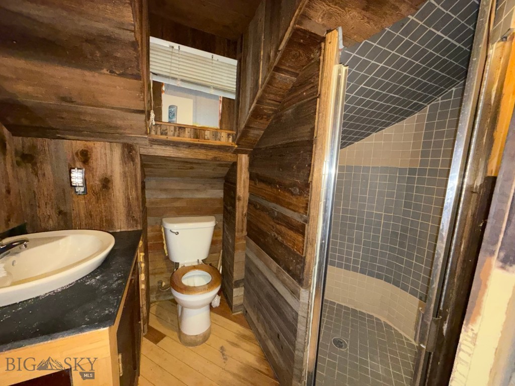 1053 & 1055 S Colorado Property Photo 21
