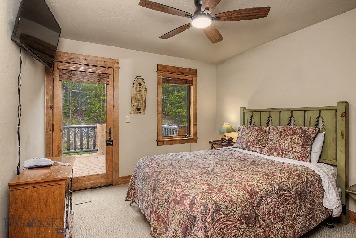 28 White Otter Road Property Photo 23