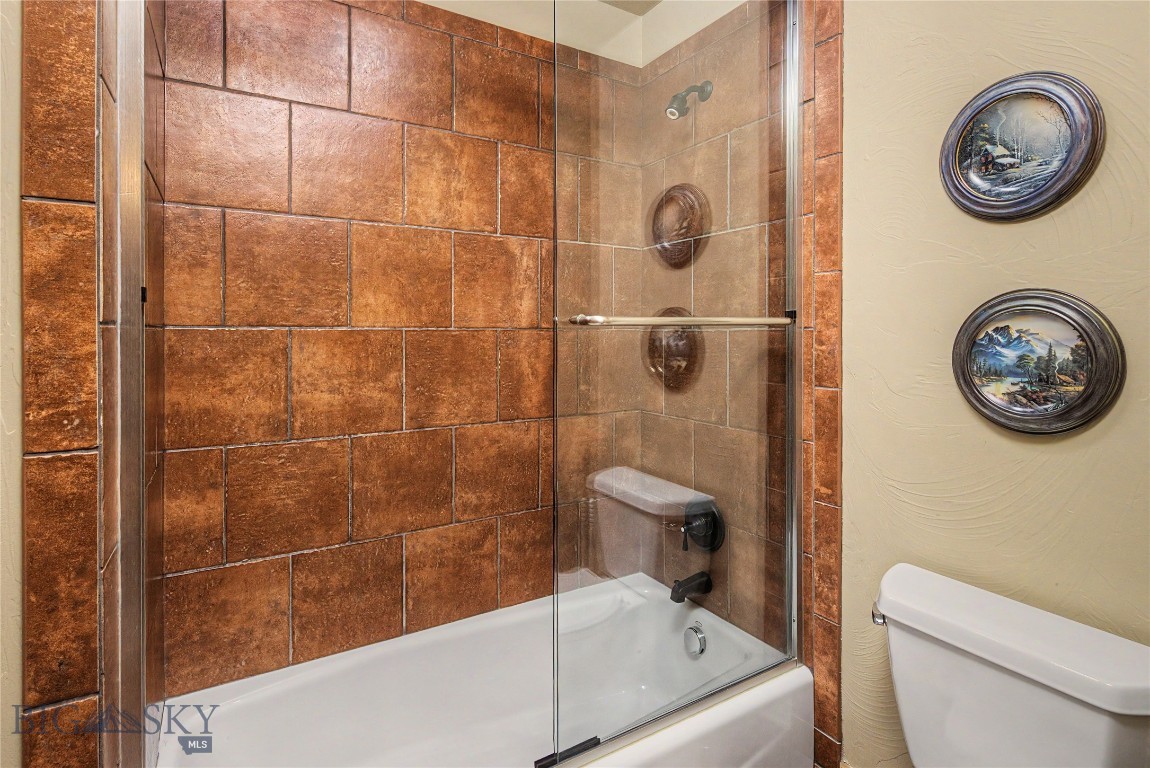 28 White Otter Road Property Photo 29