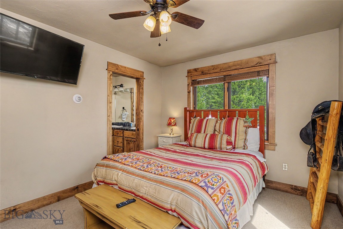 28 White Otter Road Property Photo 30