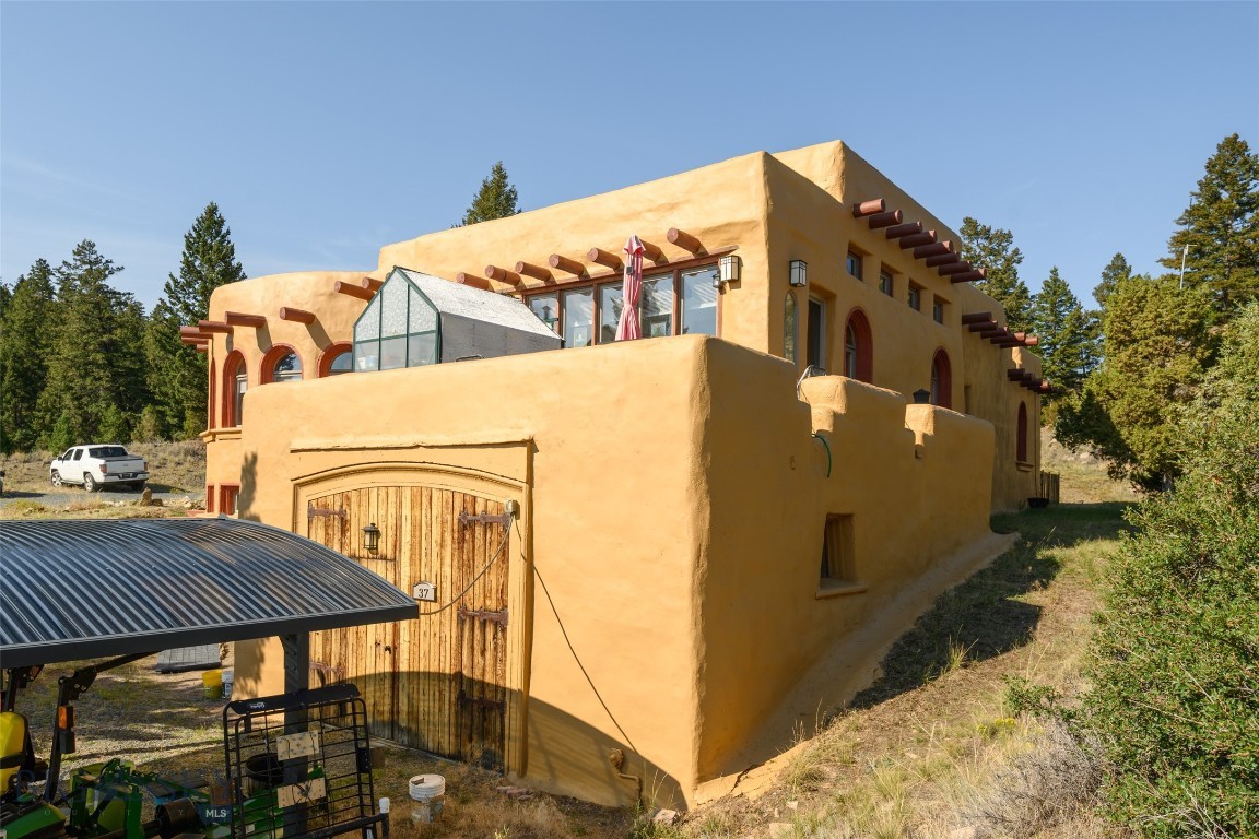 37 Cox Property Photo 5
