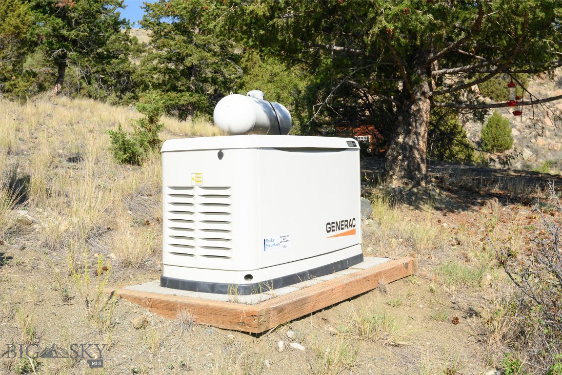 37 Cox Property Photo 14