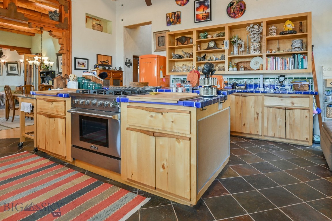 37 Cox Property Photo 23