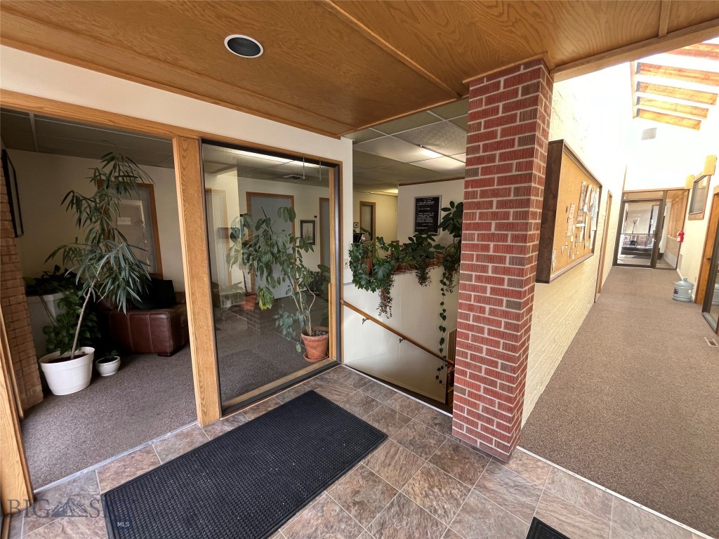 414361 Property Photo 2