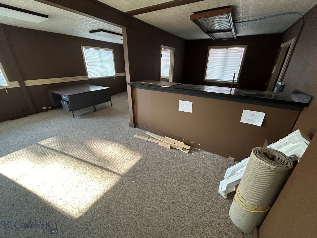 703 W Mendenhall Property Photo 15
