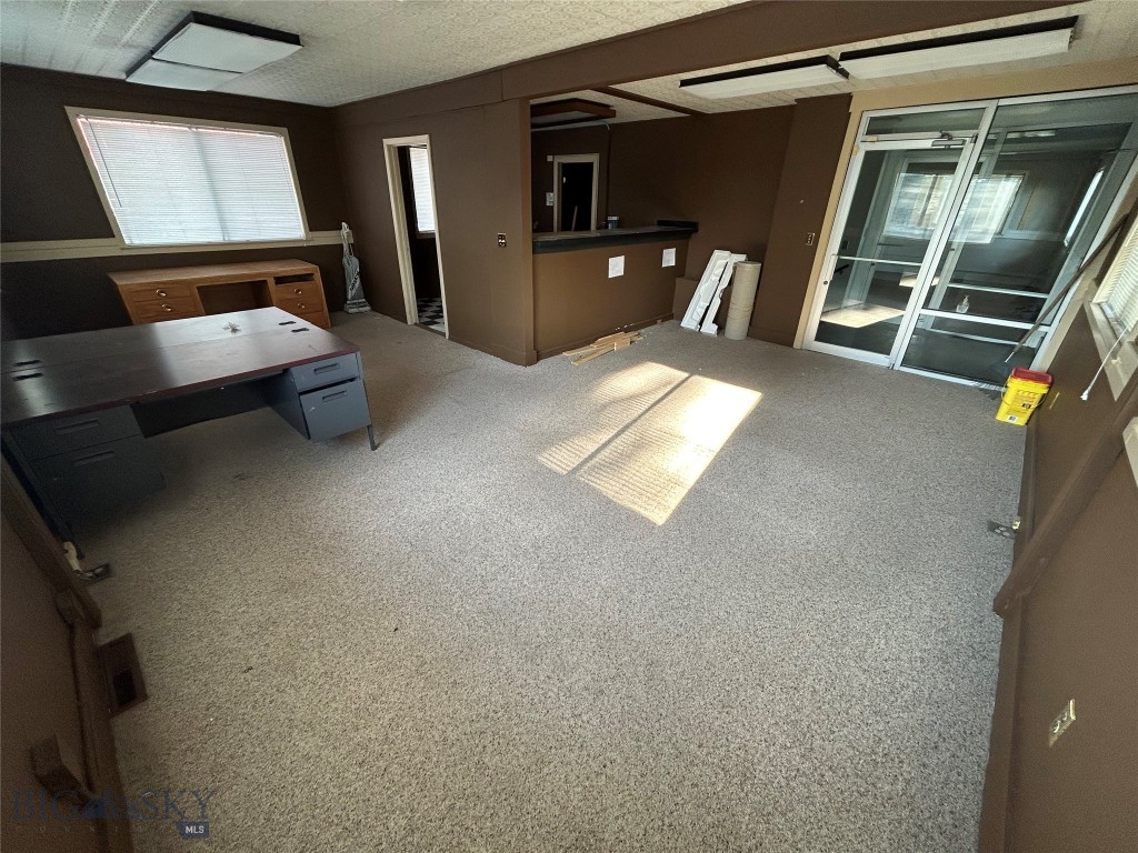 703 W Mendenhall Property Photo 18