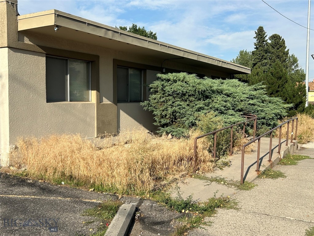703 W Mendenhall Property Photo 34