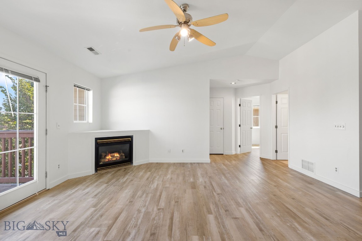 3505 Fallon Street C33 Property Photo 11