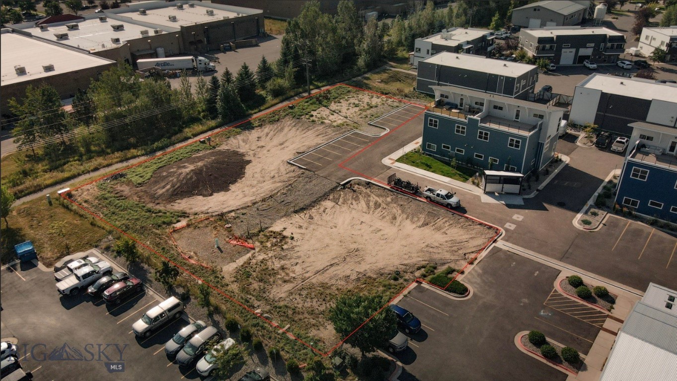 3000, 3002, 3006, & 2008 N 27th Avenue Property Photo 4