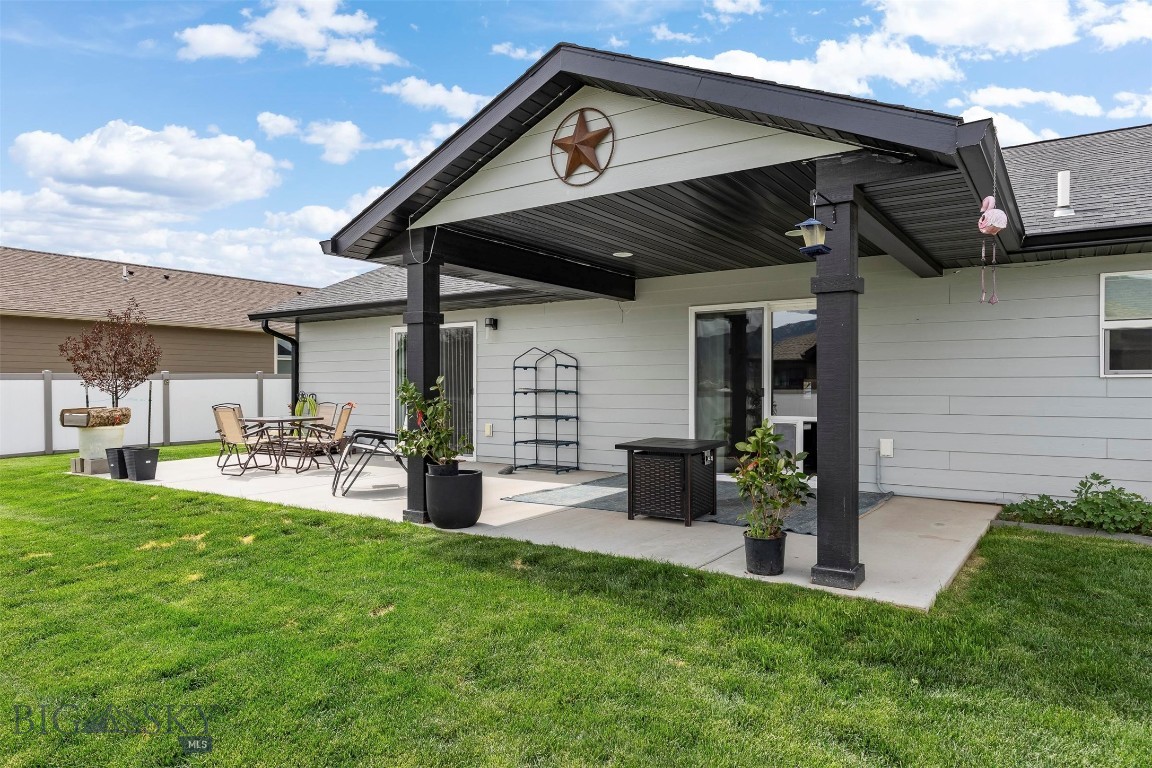 170 Avon Circle Property Photo 7