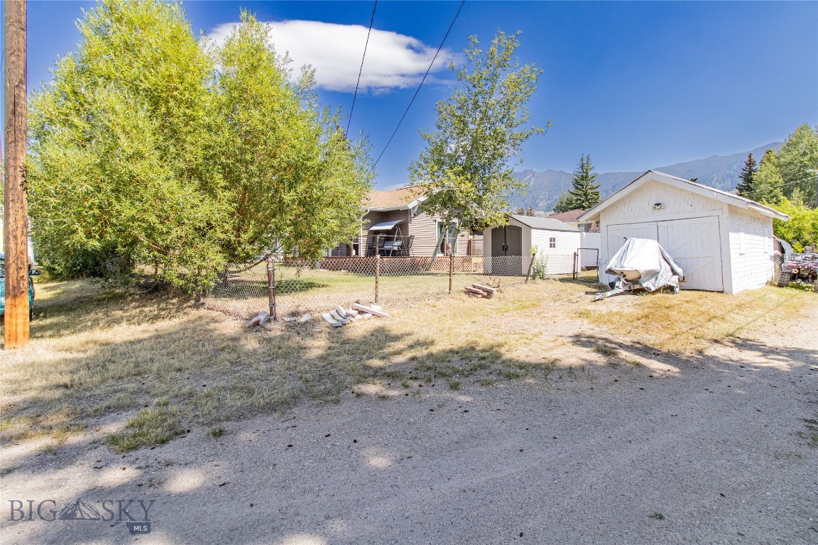 3102 Phillips Property Photo 47