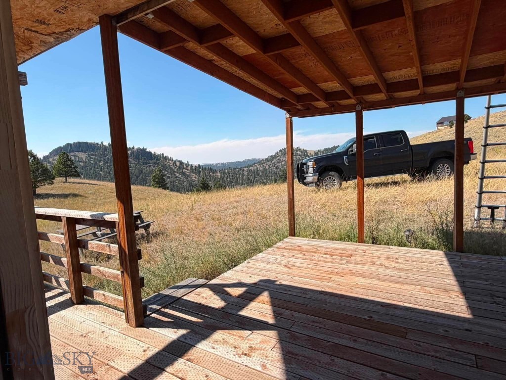 64 Lookout Point Property Photo 25