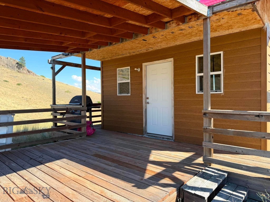 64 Lookout Point Property Photo 41