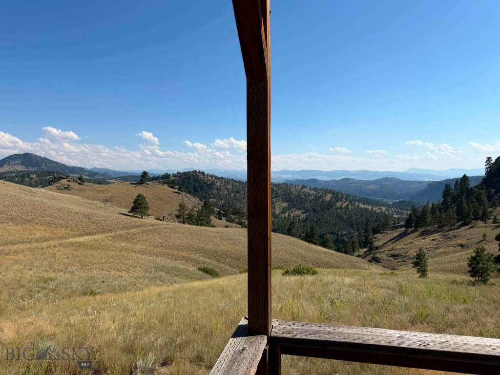 64 Lookout Point Property Photo 44