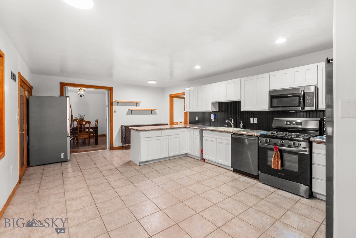 3490 Magenta Road Property Photo 11