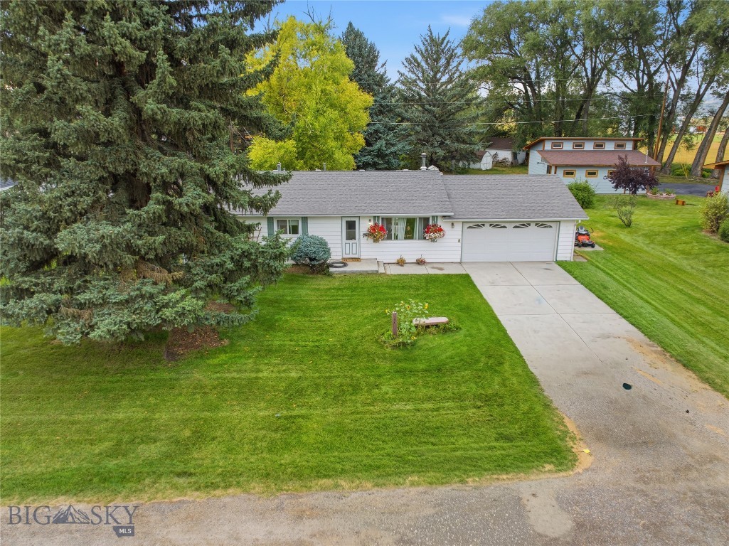 206 N 3rd Property Photo 1