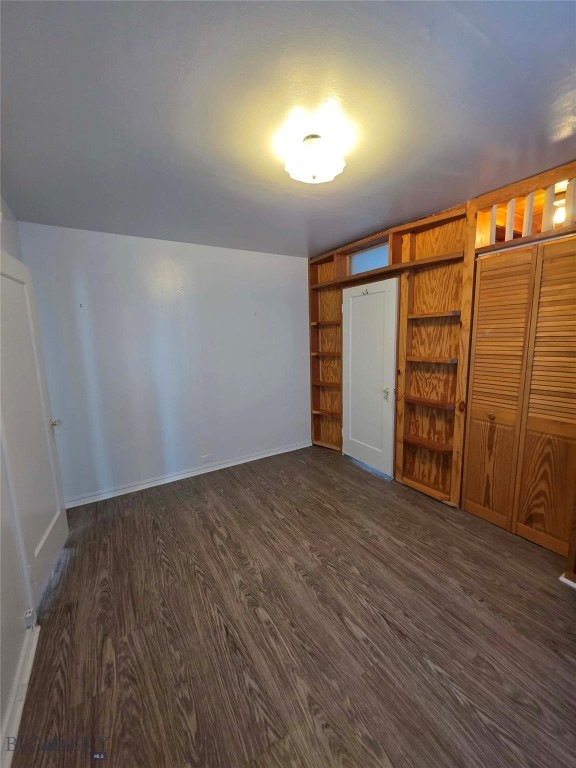 2638 Bayard Property Photo 24