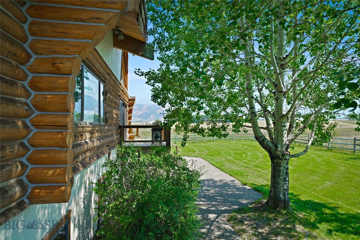 6070 Springhill Road Property Photo 11