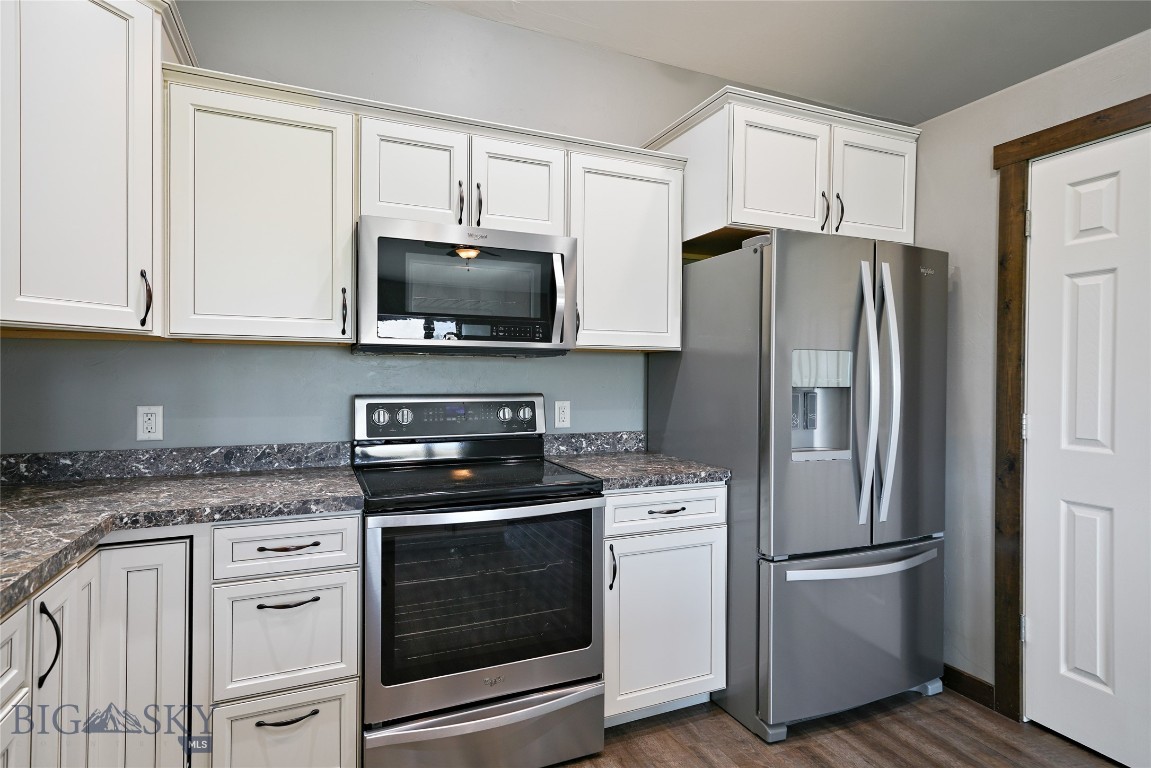 6070 Springhill Road Property Photo 23